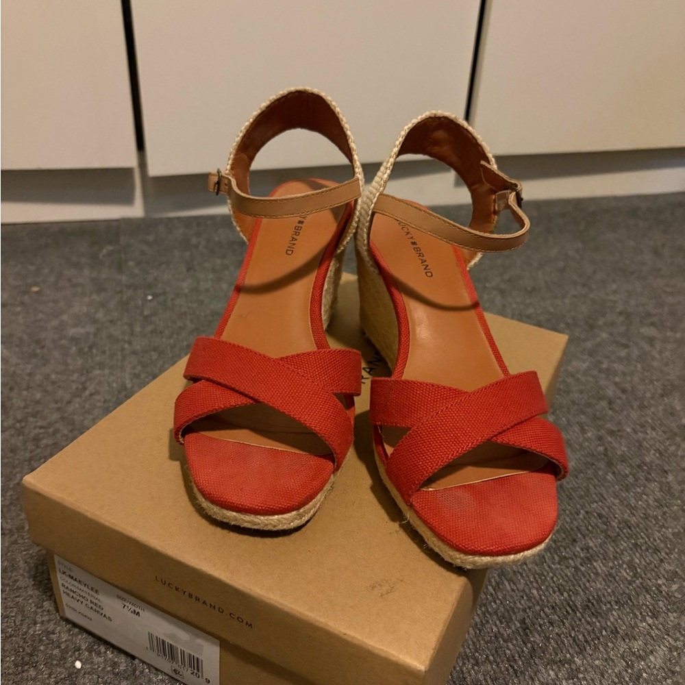 Lucky Brand Women's Red Wedge Sandals